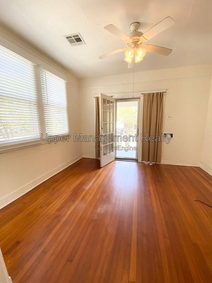 1536 Hillary St #1534 - Photo 4 of 11
