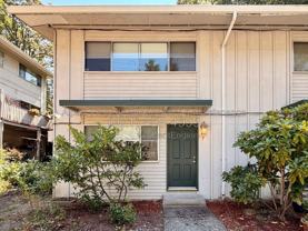 7030 Sw Canyon Crst #7 - Photo 1 of 1