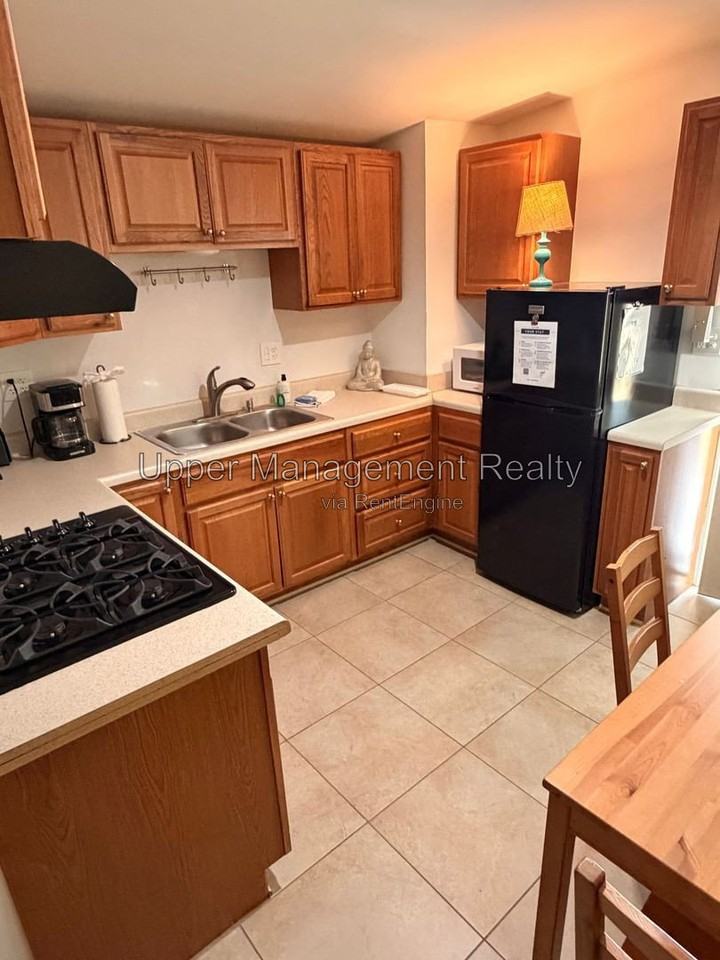 3314 Carondelet St #3312 - Photo 3 of 9