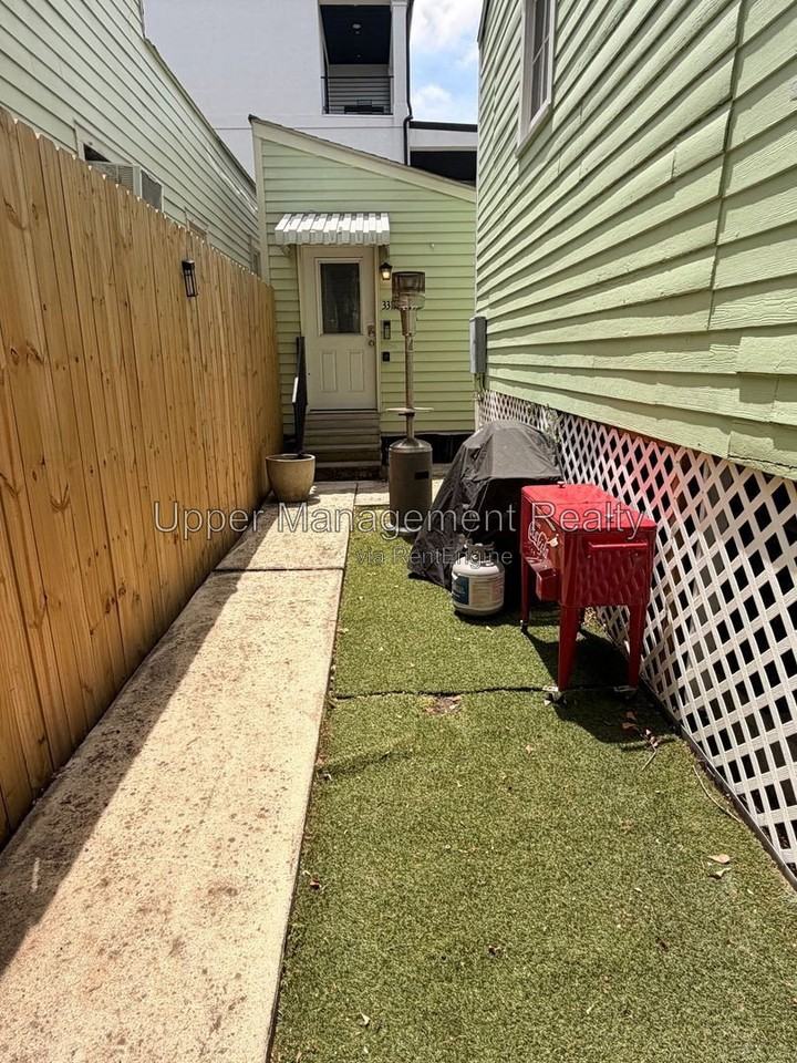 3314 Carondelet St #3312 - Photo 7 of 9