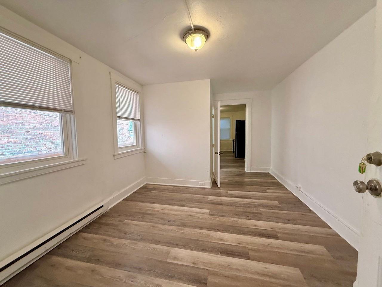 215 W Vine St #2 - Photo 2 of 8