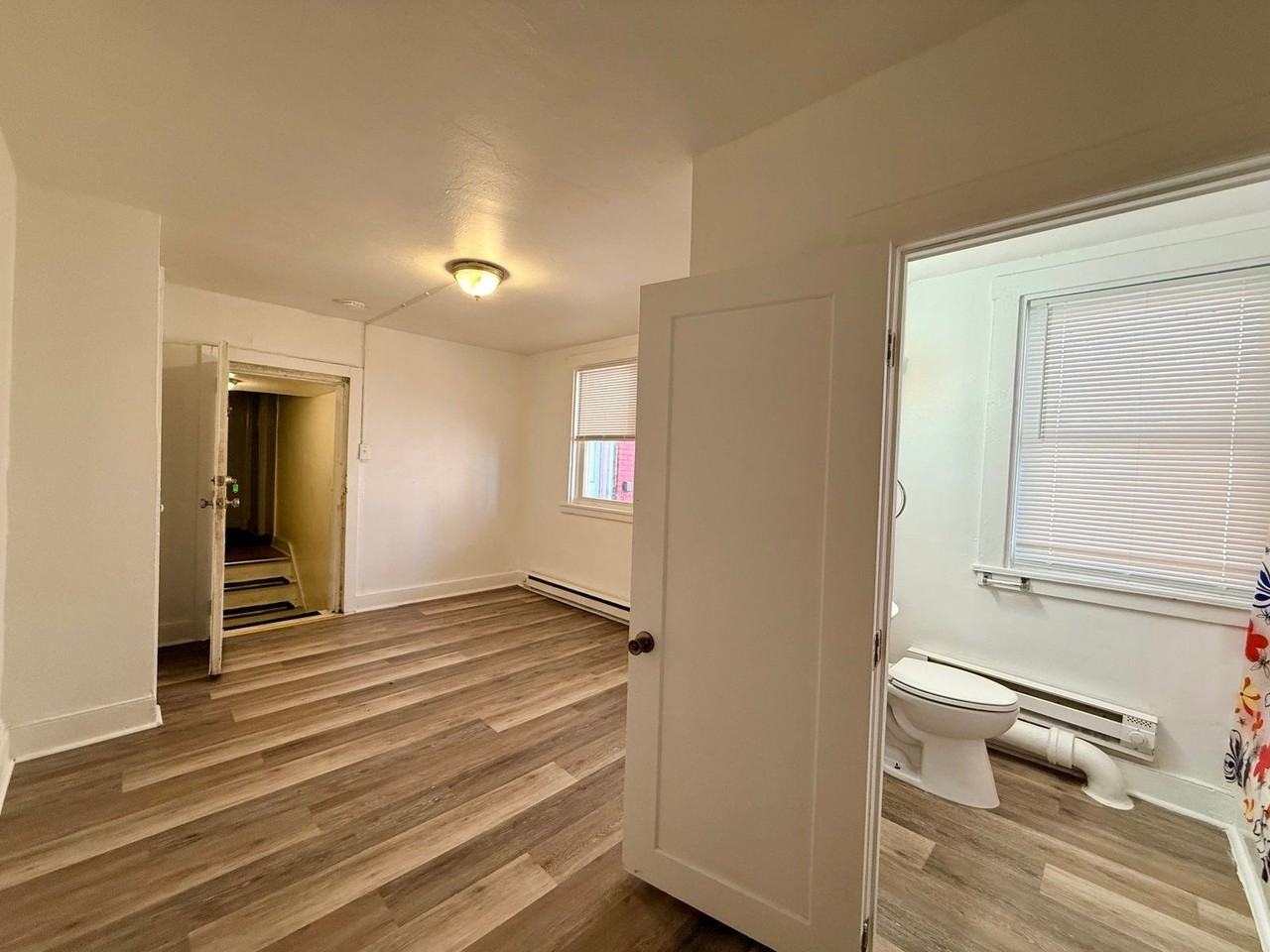 215 W Vine St #2 - Photo 3 of 8