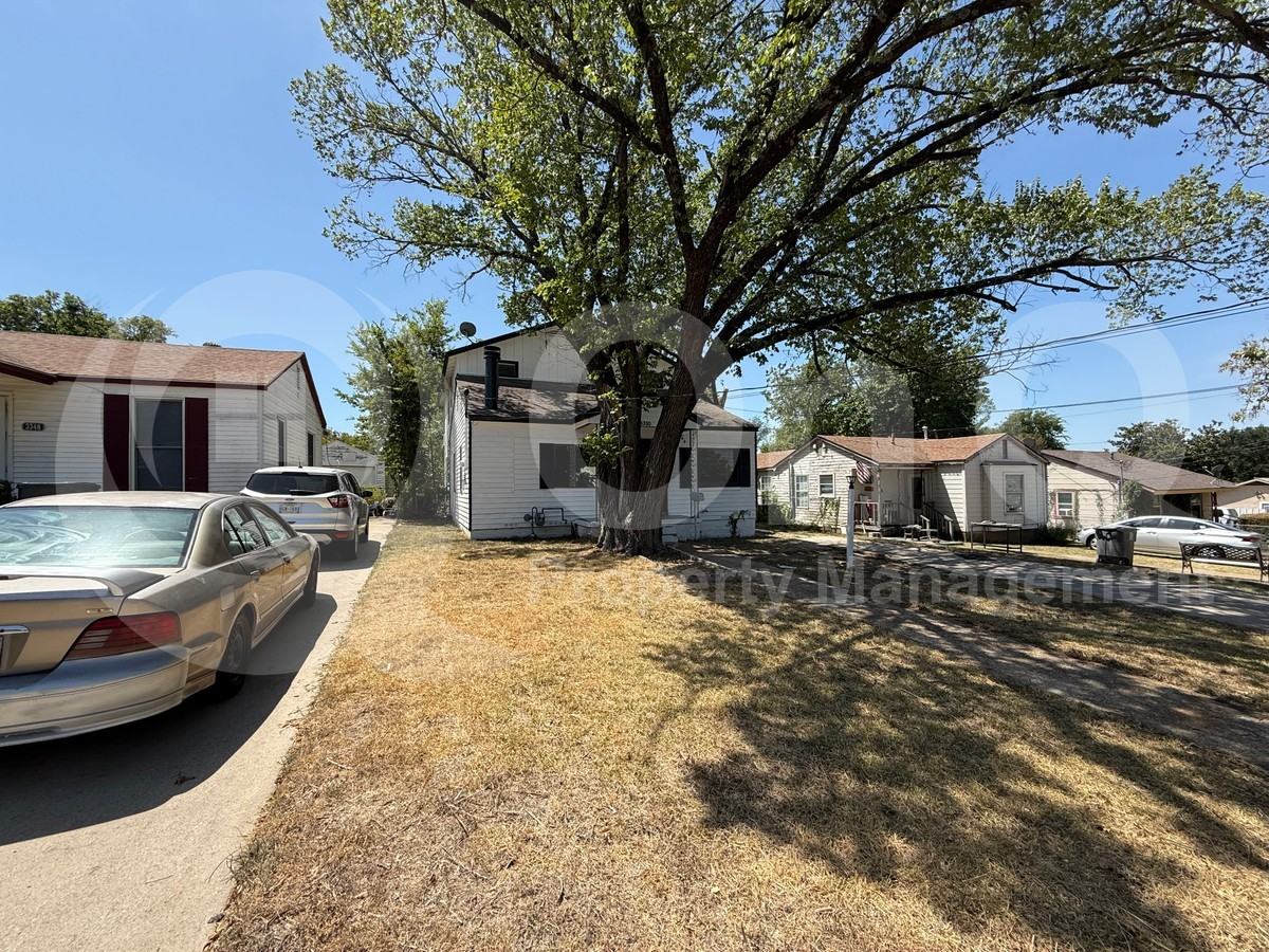 3350 Grafton Ave - Photo 4 of 14