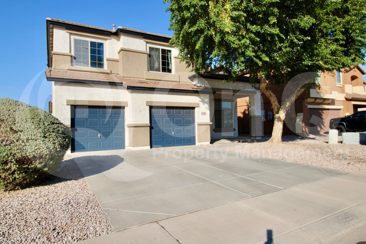 11434 E Cliffrose Ln - Photo 2 of 50