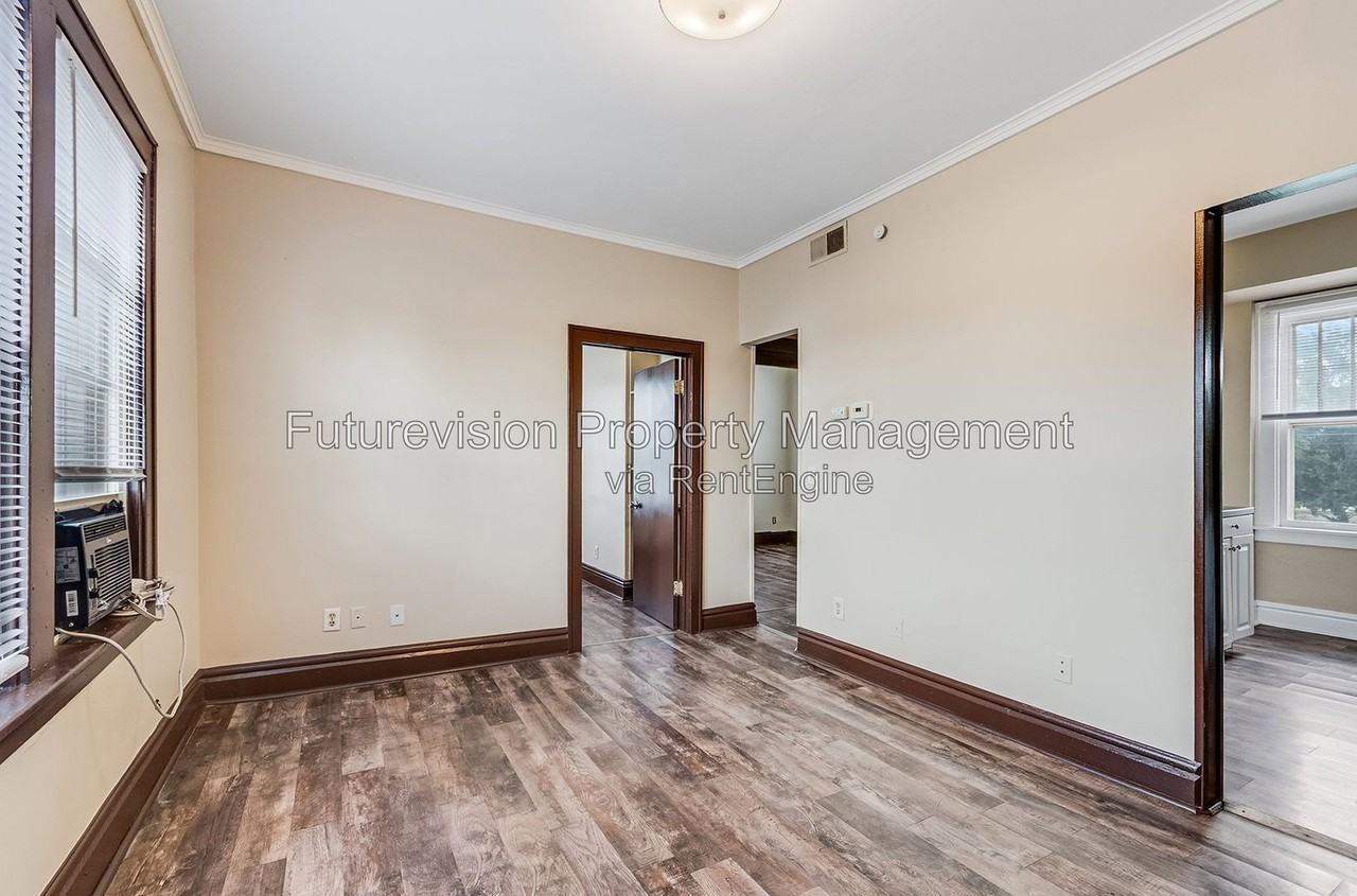 6 Irving St #2ndFL - Photo 2 of 10