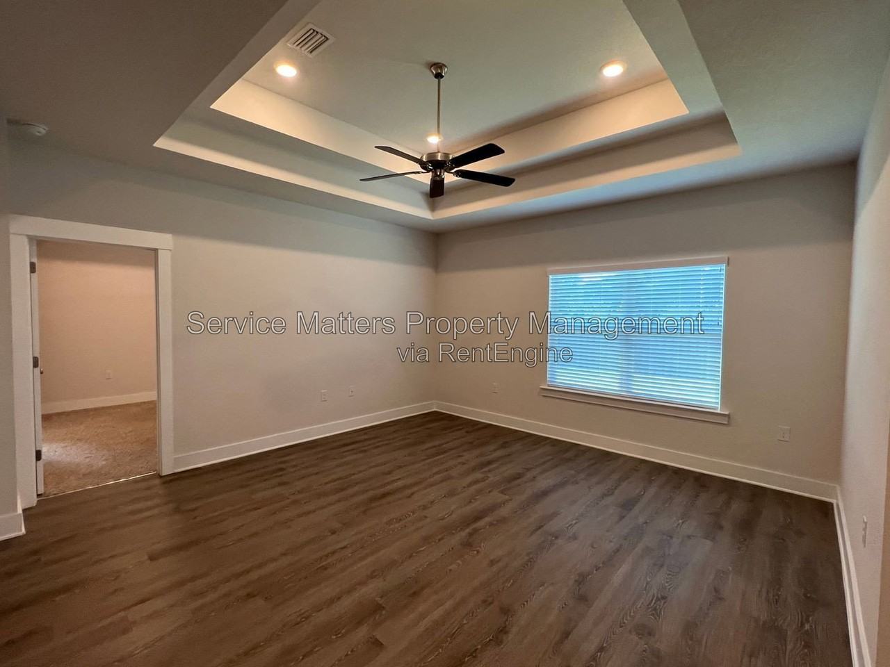 5781 Danbury Blvd - Photo 6 of 38