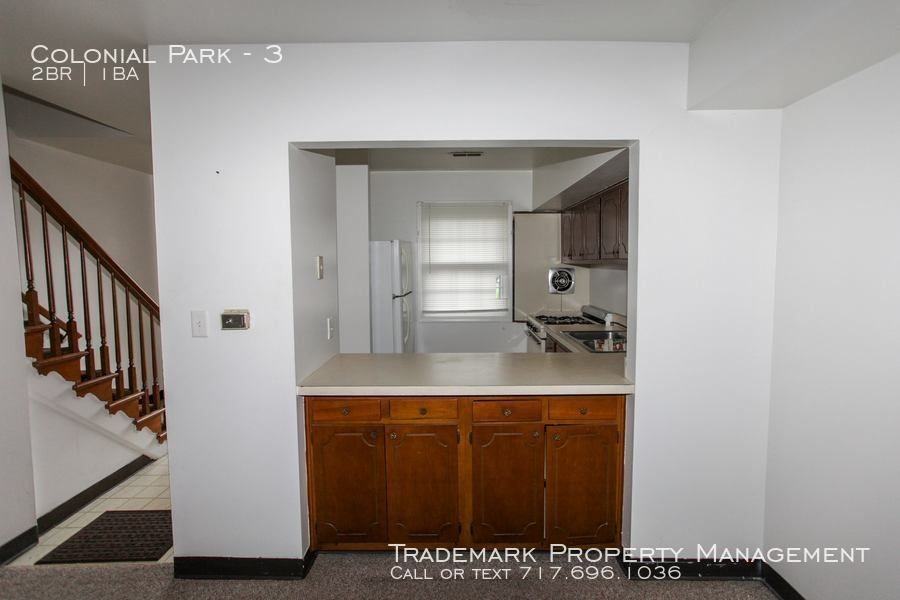 3 Colonial Park - Photo 3 of 20