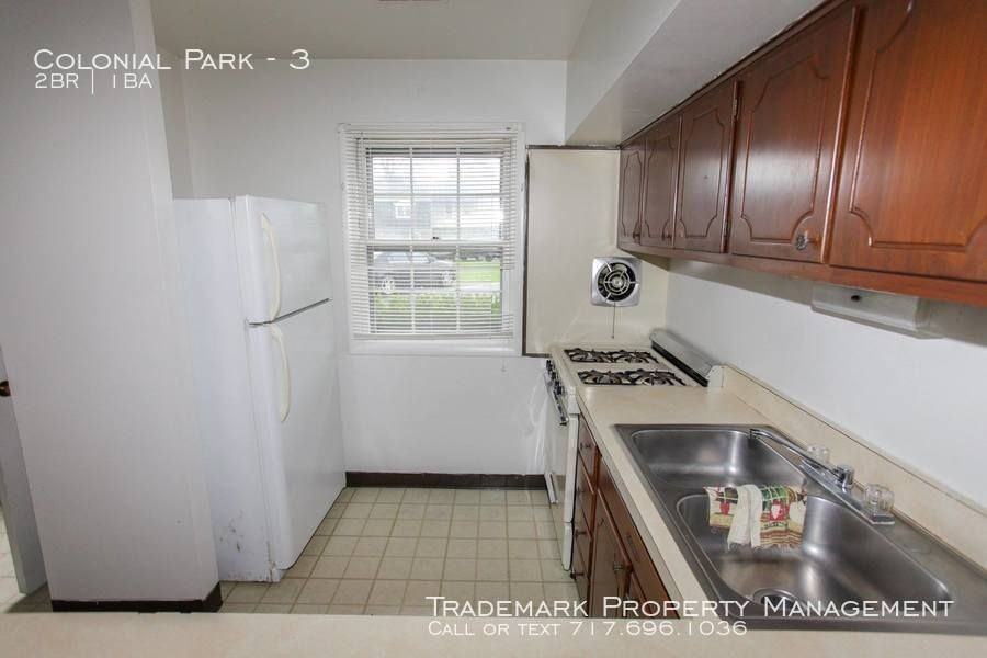 3 Colonial Park - Photo 7 of 20