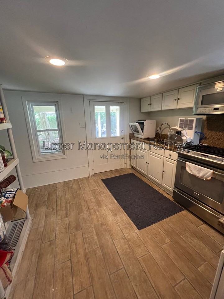 5827 Clara St #5827 - Photo 3 of 7