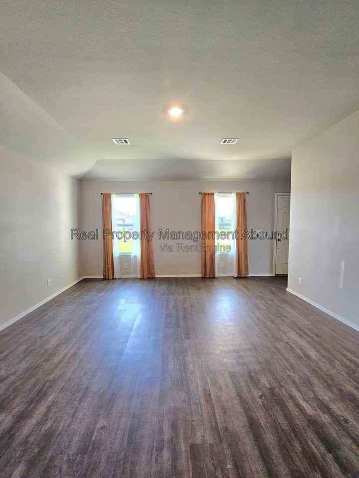 7523 E 144th Pl N - Photo 4 of 29
