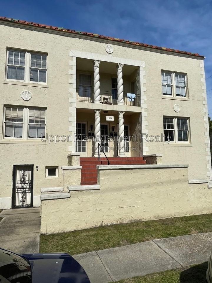 2324 Calhoun St #C - Photo 2 of 13