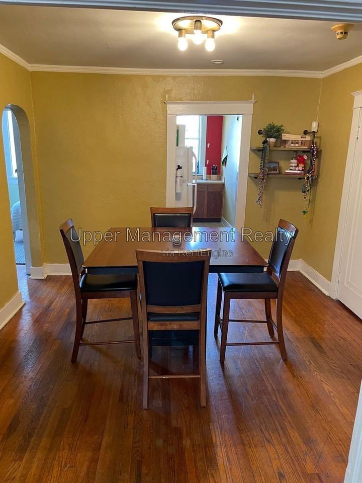 2324 Calhoun St #C - Photo 4 of 13