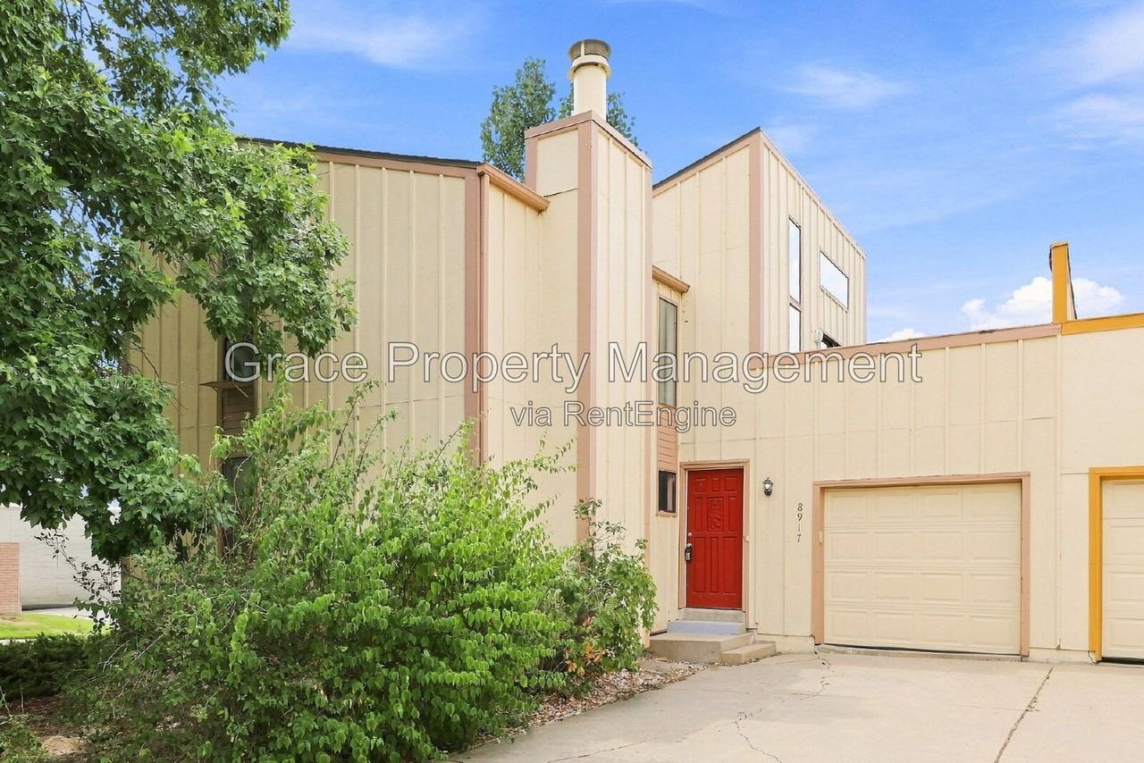 8917 E Chenango Ave - Photo 2 of 23