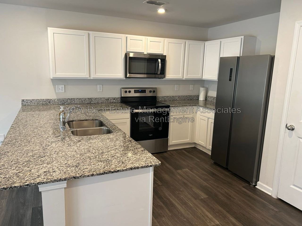 141 Dogwood Ln - Photo 7 of 9
