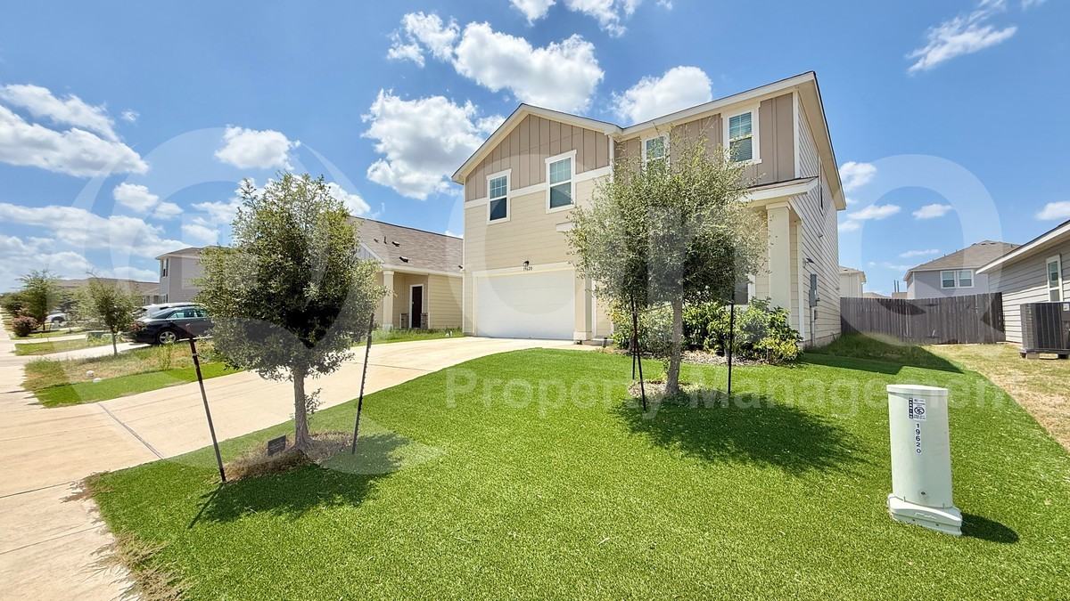 19620 Cloudy Bay Dr - Photo 2 of 33