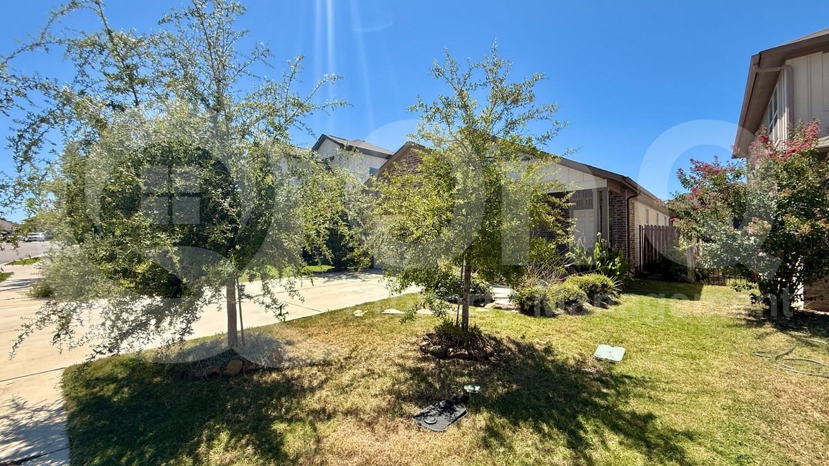 136 Nogalito Way - Photo 2 of 18