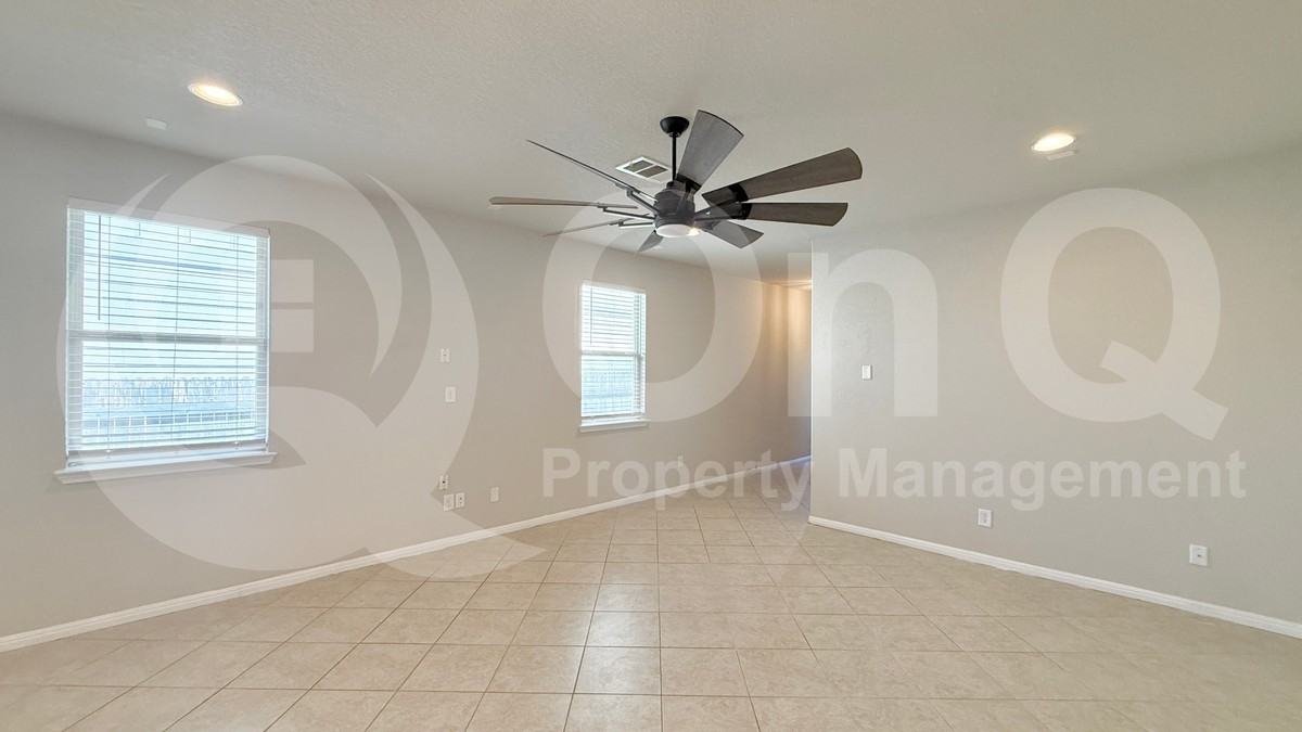 136 Nogalito Way - Photo 5 of 18