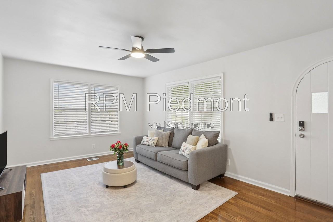 980 Brookdale Dr - Photo 6 of 40