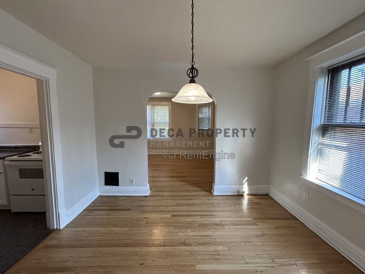 1252 Moorlands Dr #2F - Photo 5 of 13