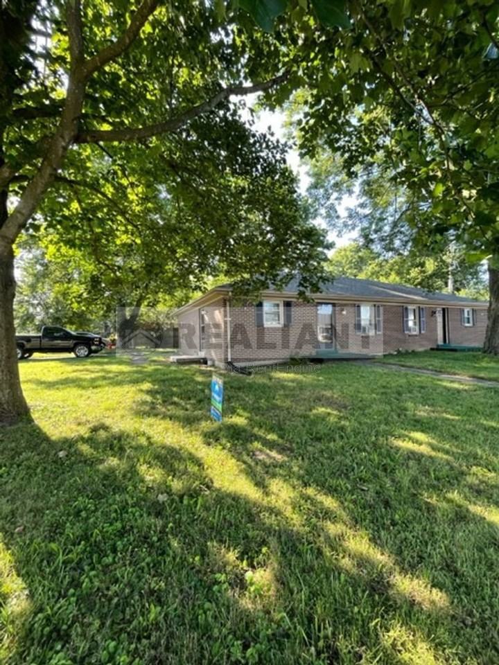 1100 Shun Pike #A - Photo 2 of 11