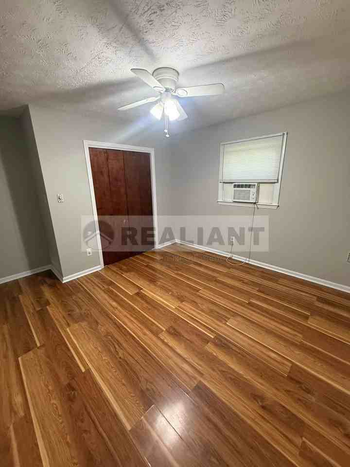 1100 Shun Pike #A - Photo 6 of 11