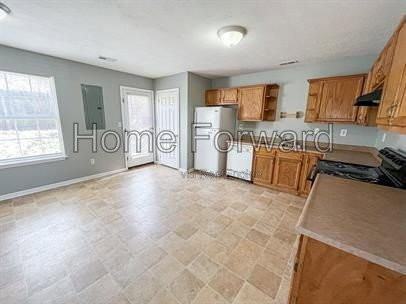 348 Codell Dr - Photo 7 of 15