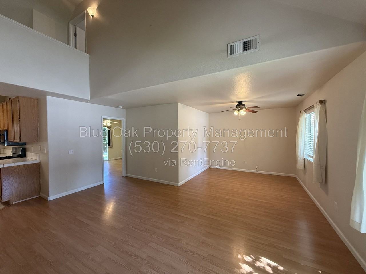 2732 Revere Ln - Photo 2 of 12