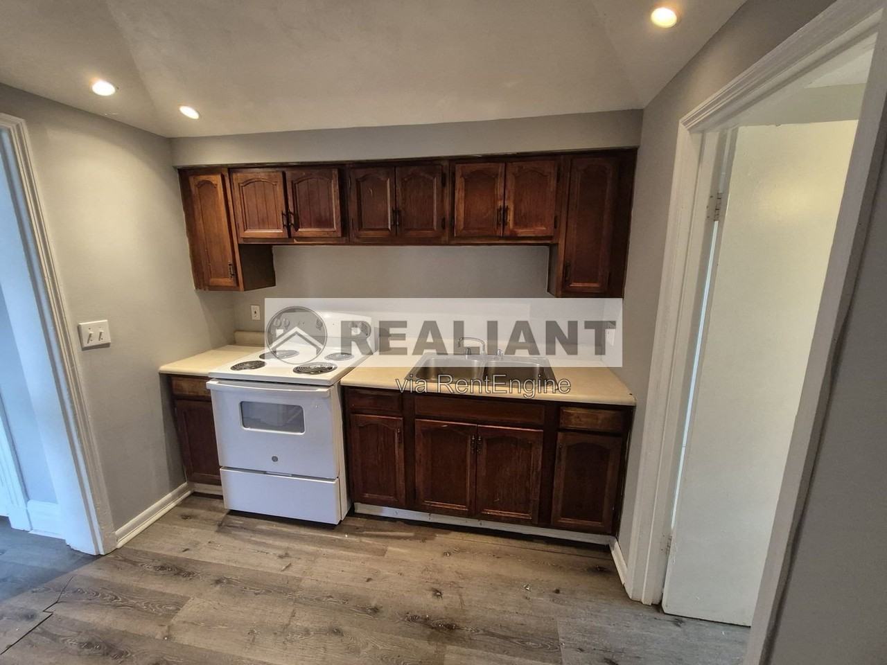 26 Euclid St #2 - Photo 6 of 11