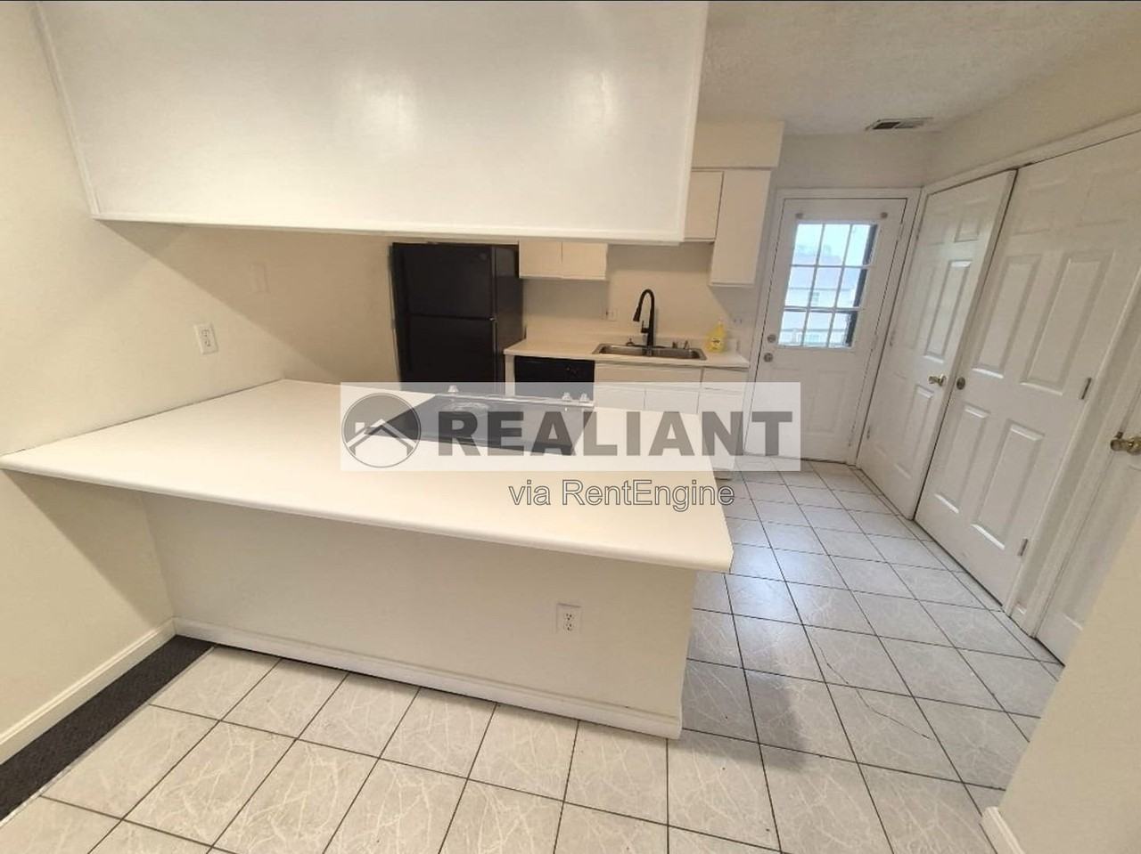 4348 Beechgrove Dr - Photo 5 of 12