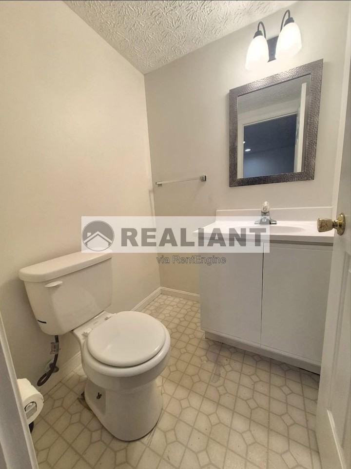 4348 Beechgrove Dr - Photo 7 of 12