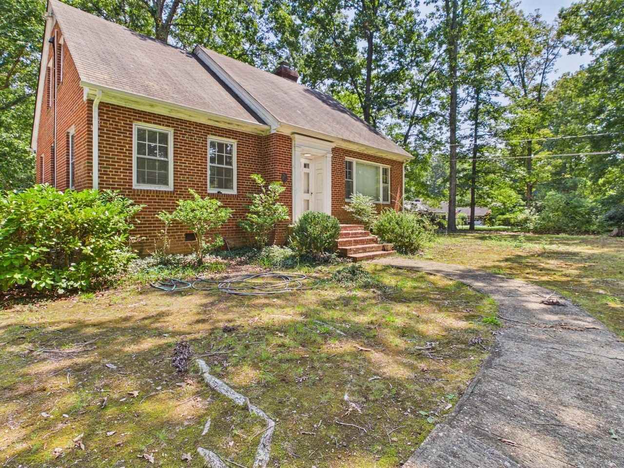 2253 Brookwood Rd - Photo 3 of 29