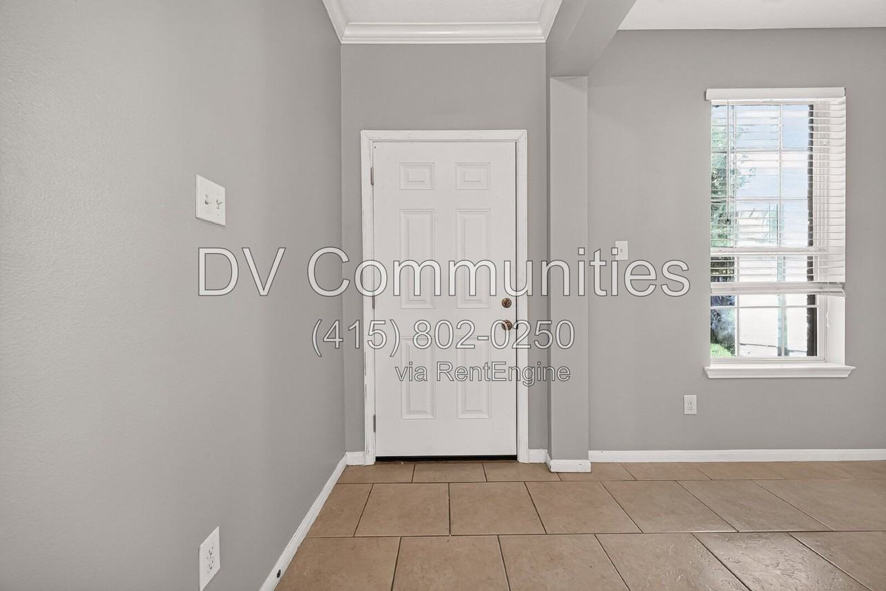 1915 Wood Shadows Dr - Photo 6 of 47