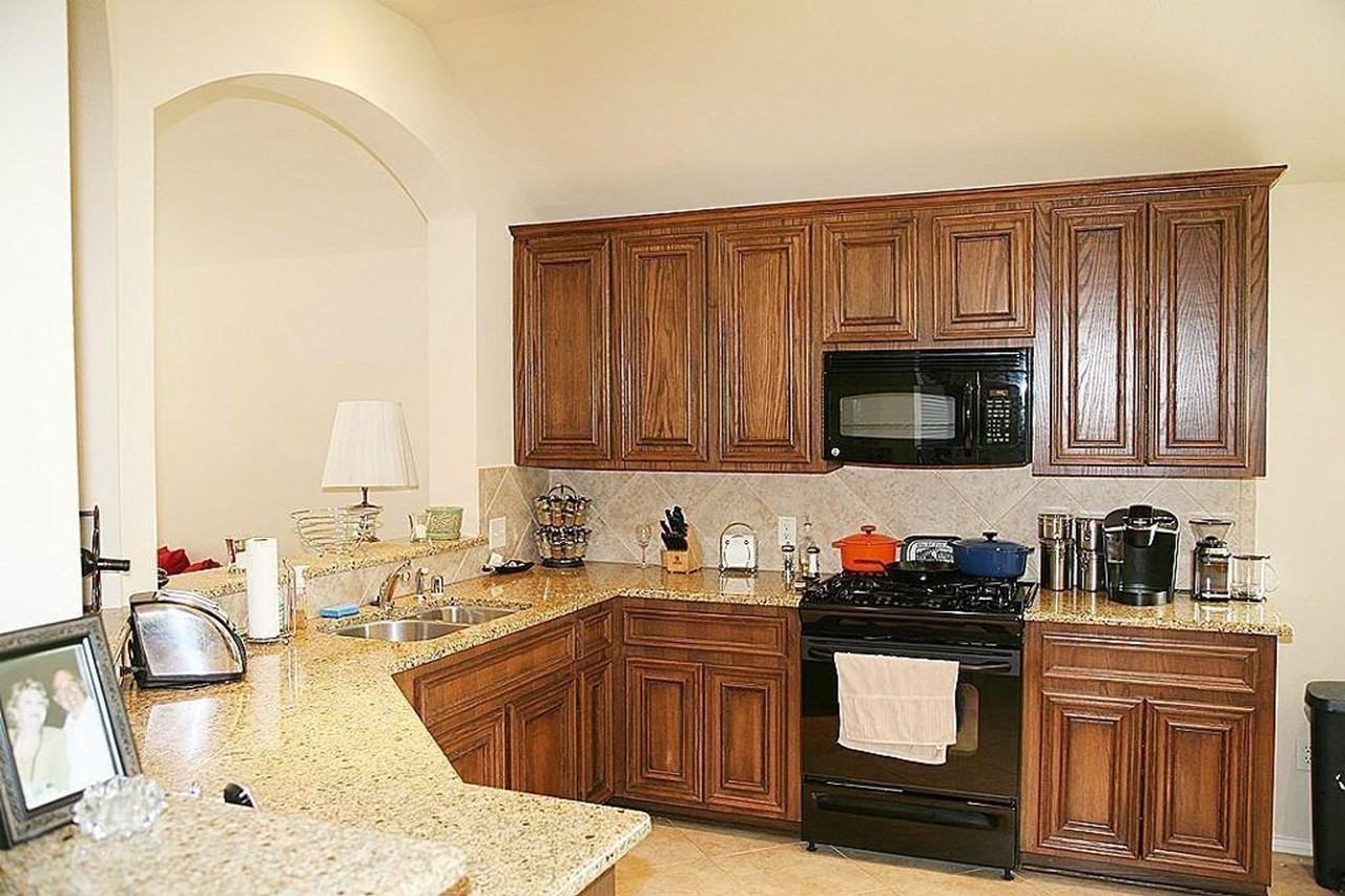 868 Sierra Brook Ln - Photo 4 of 15