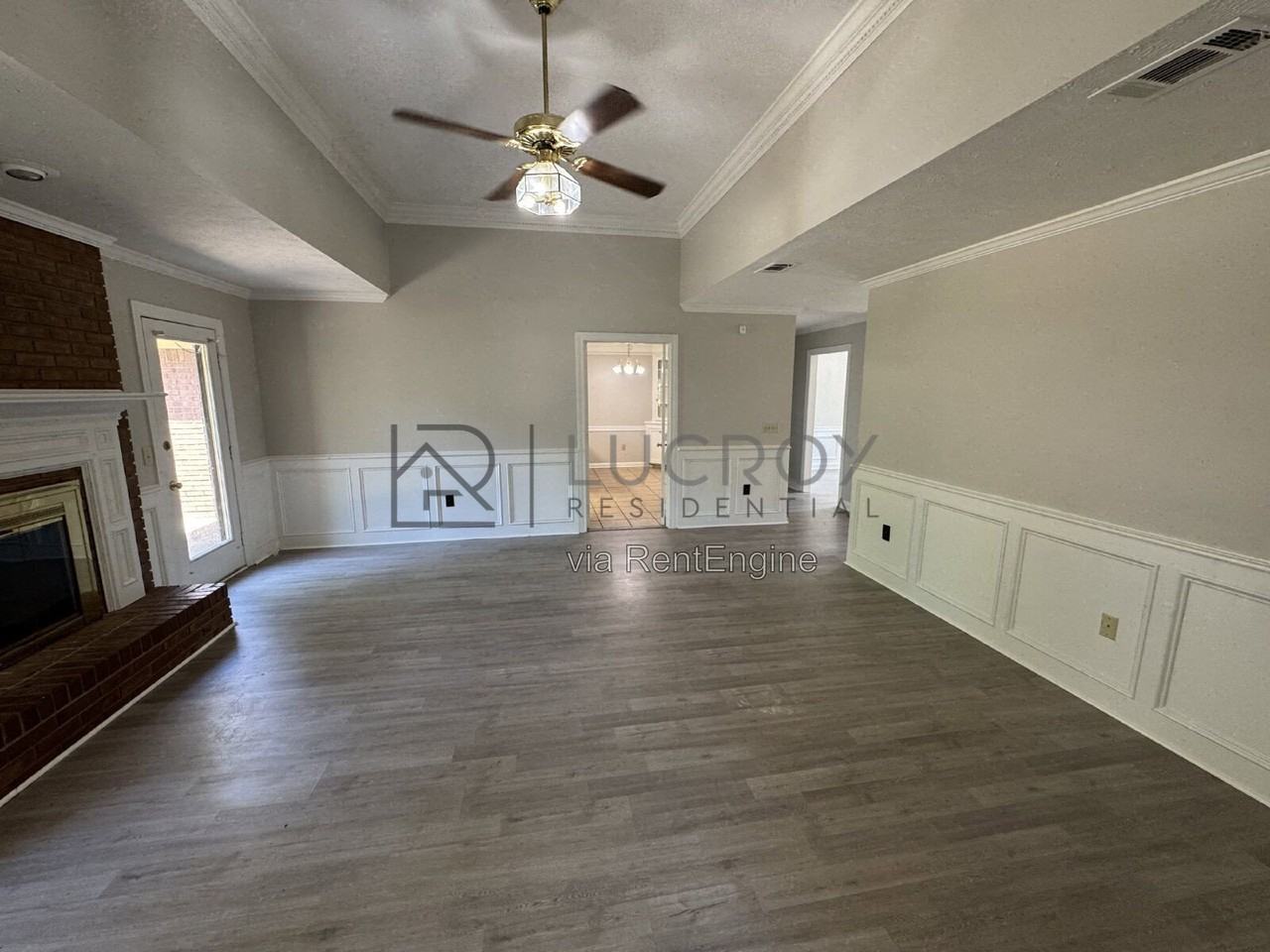 33 Sandlewood Dr - Photo 7 of 19