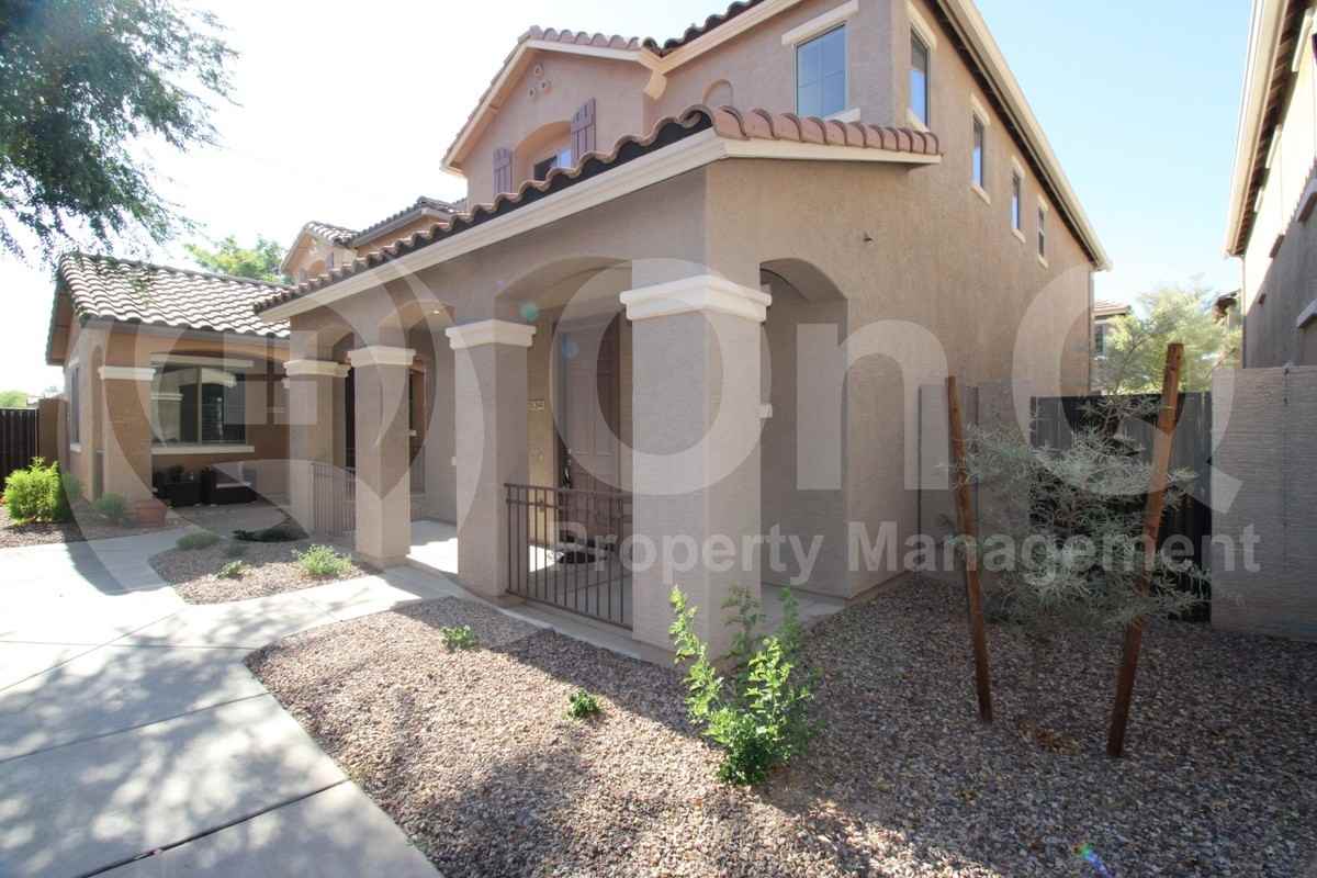 2840 S Brett St - Photo 2 of 23