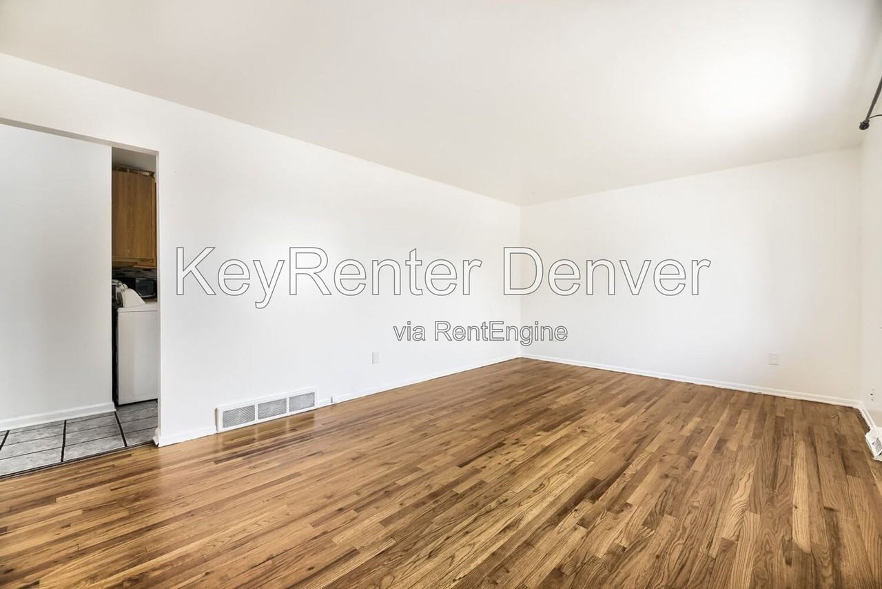 4280 W Virginia Ave - Photo 3 of 18