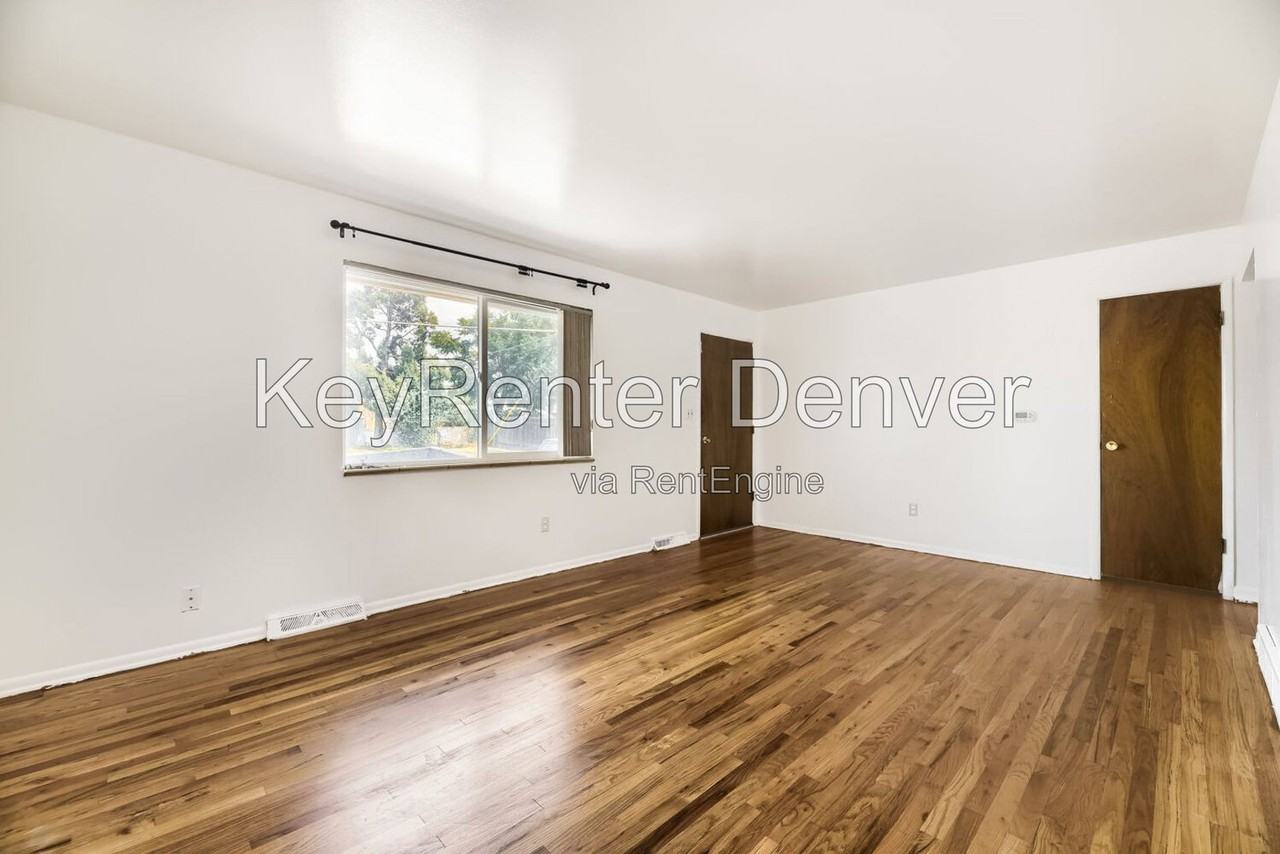 4280 W Virginia Ave - Photo 5 of 18