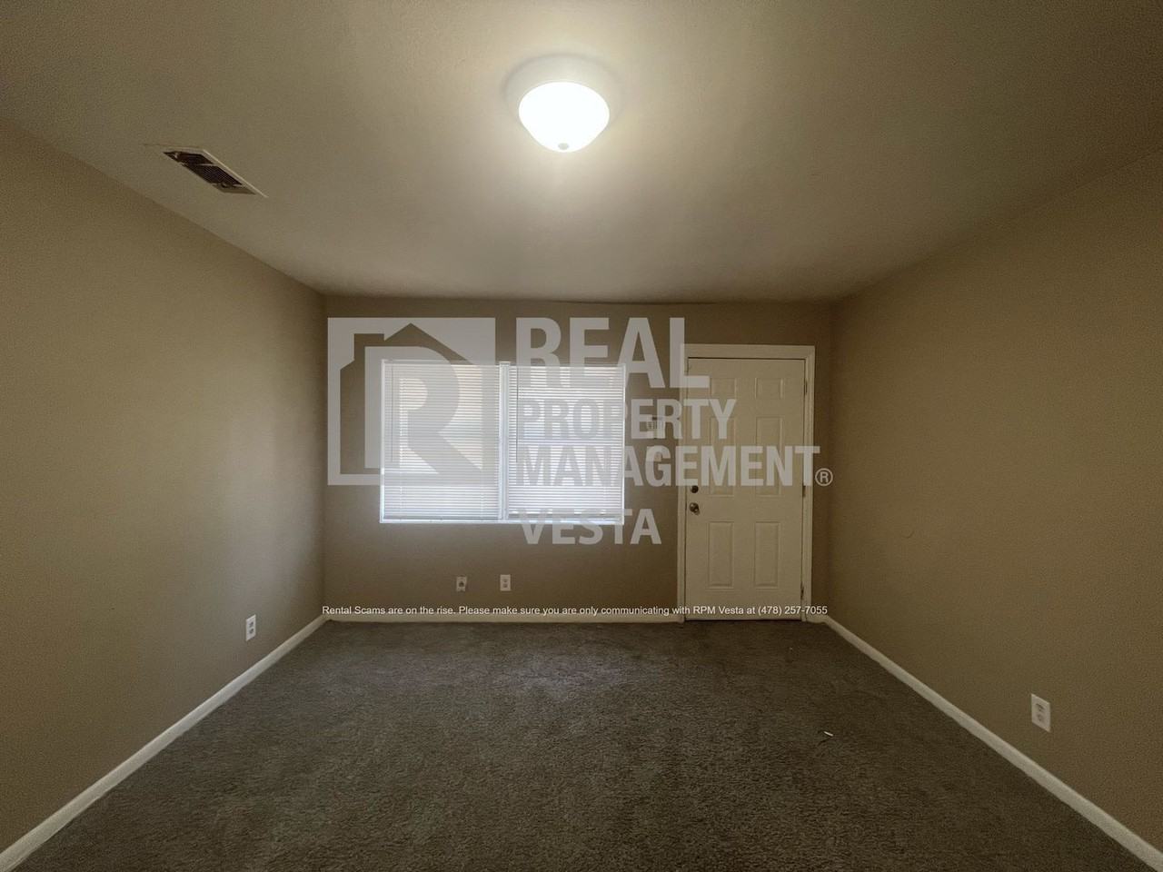 4402 Ashland Dr - Photo 2 of 14