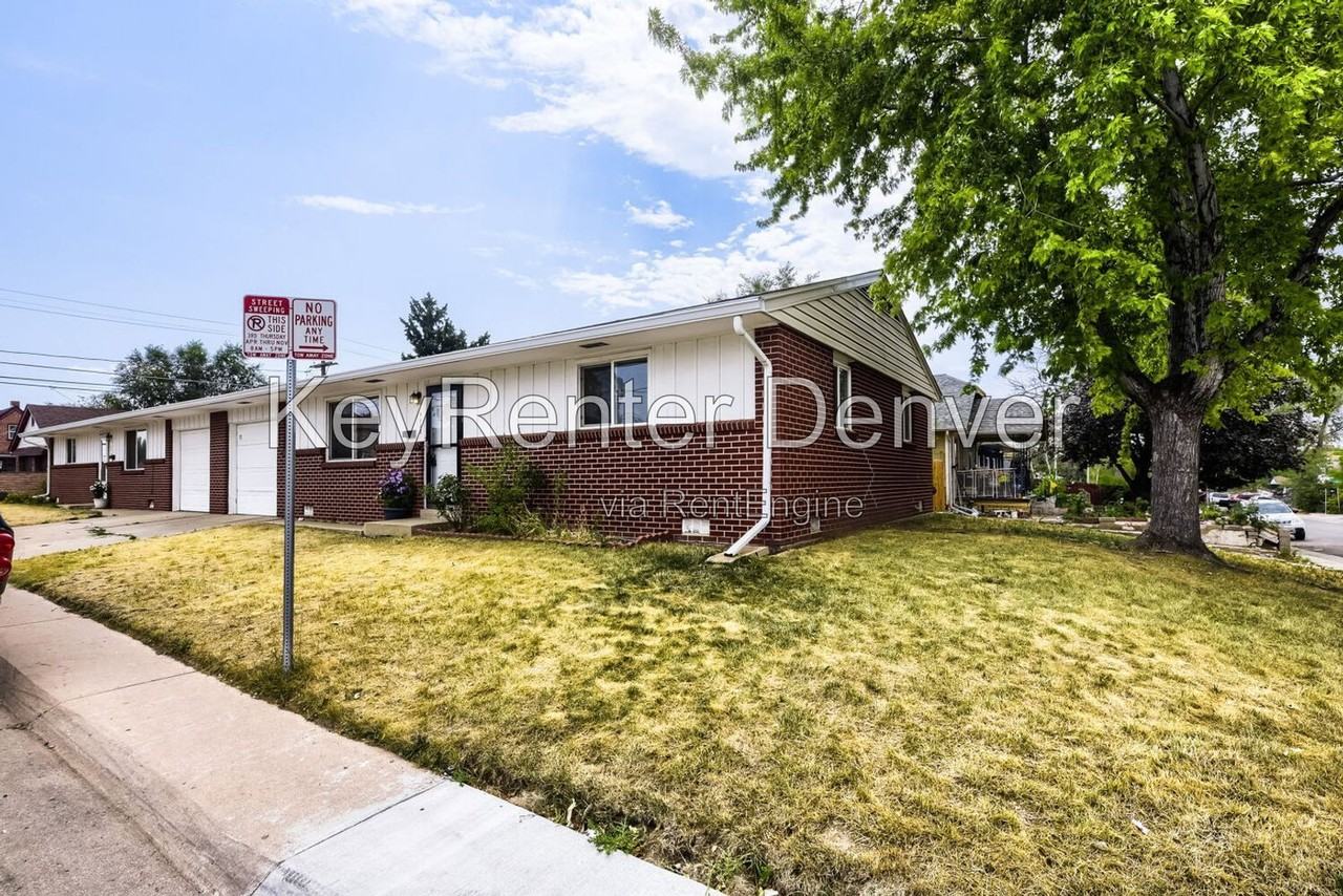 4282 W Virginia Ave - Photo 2 of 18