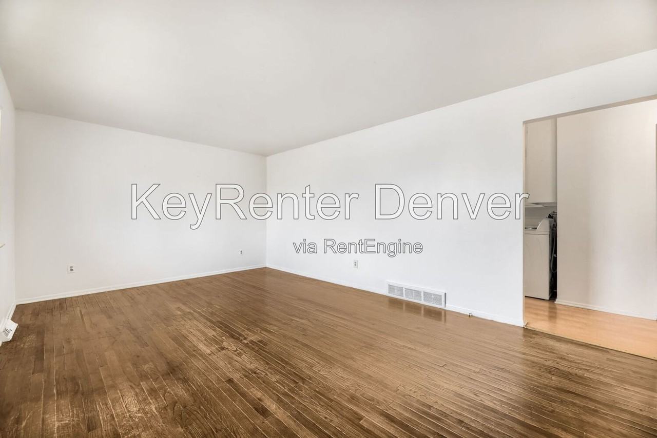 4282 W Virginia Ave - Photo 3 of 18