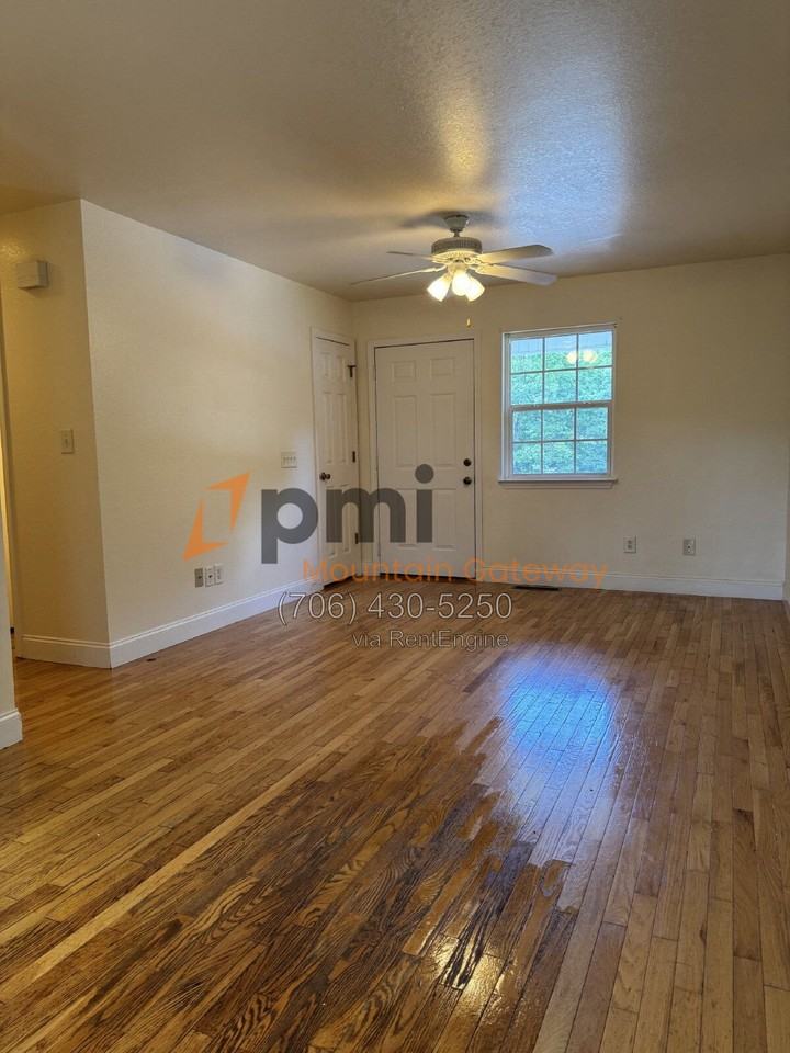 78 Tall Oak Dr #A - Photo 3 of 18