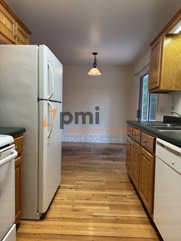 78 Tall Oak Dr #A - Photo 6 of 18