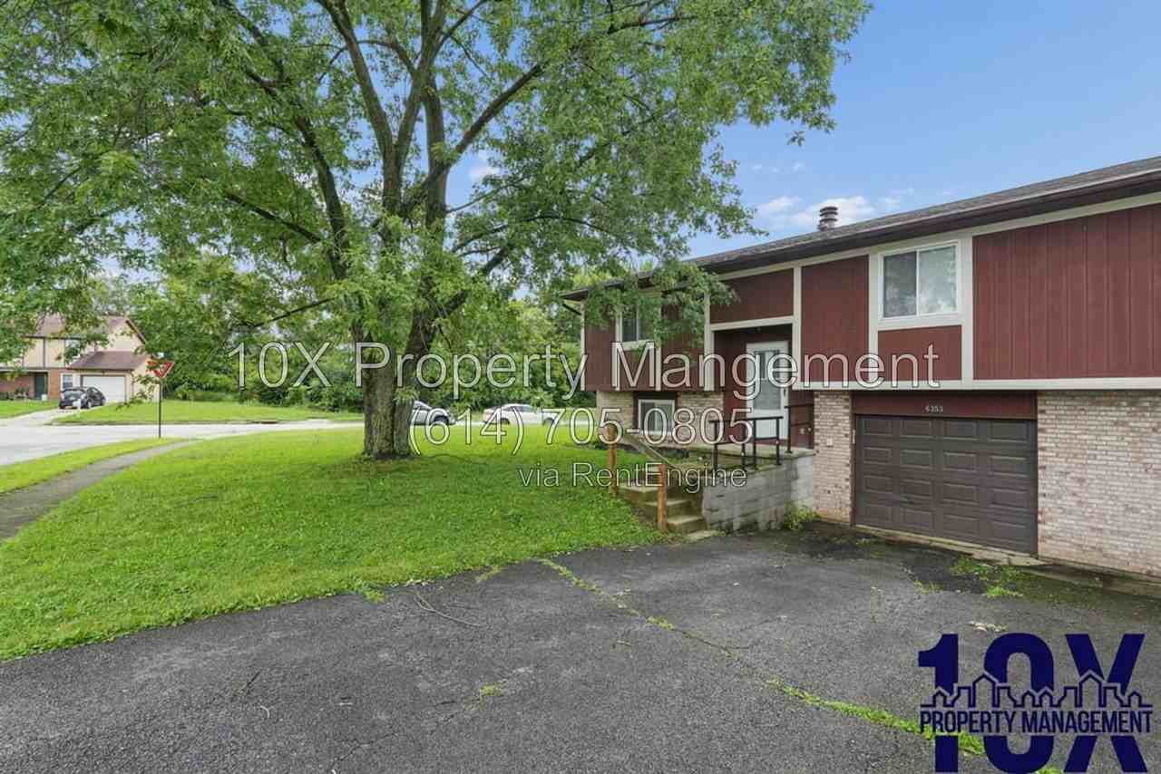 6353 Brent Ct - Photo 3 of 32