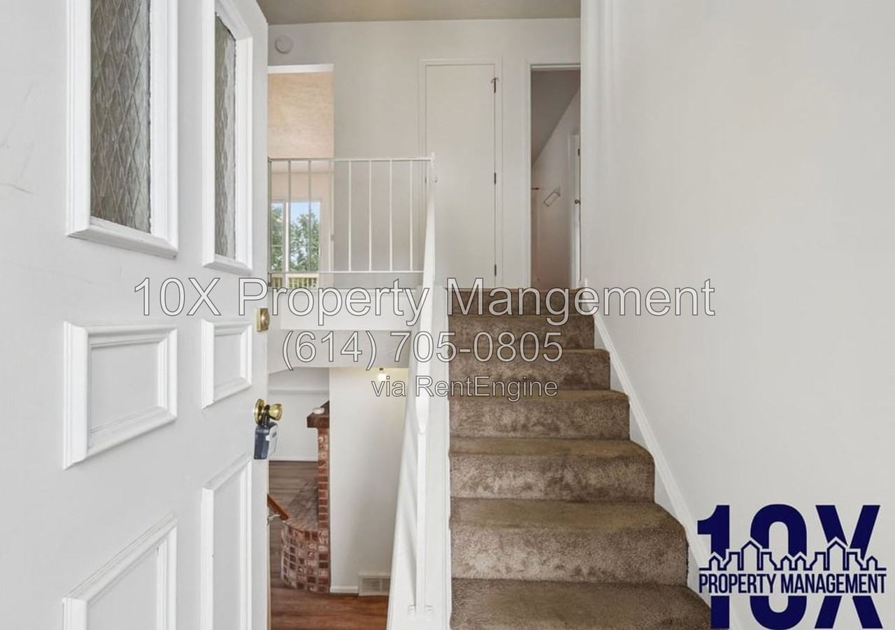 6353 Brent Ct - Photo 5 of 32