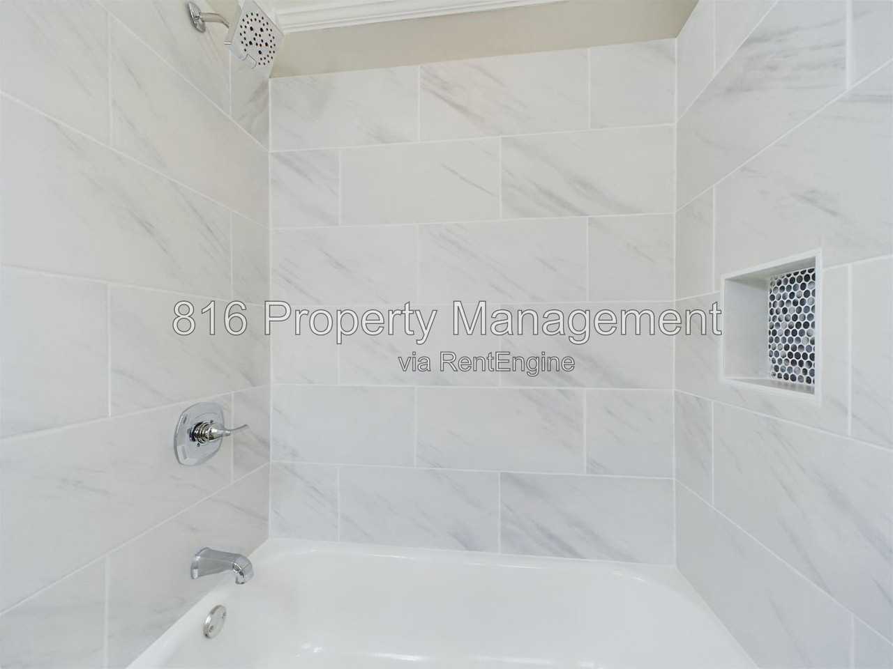 411 Norton Ave - Photo 7 of 15