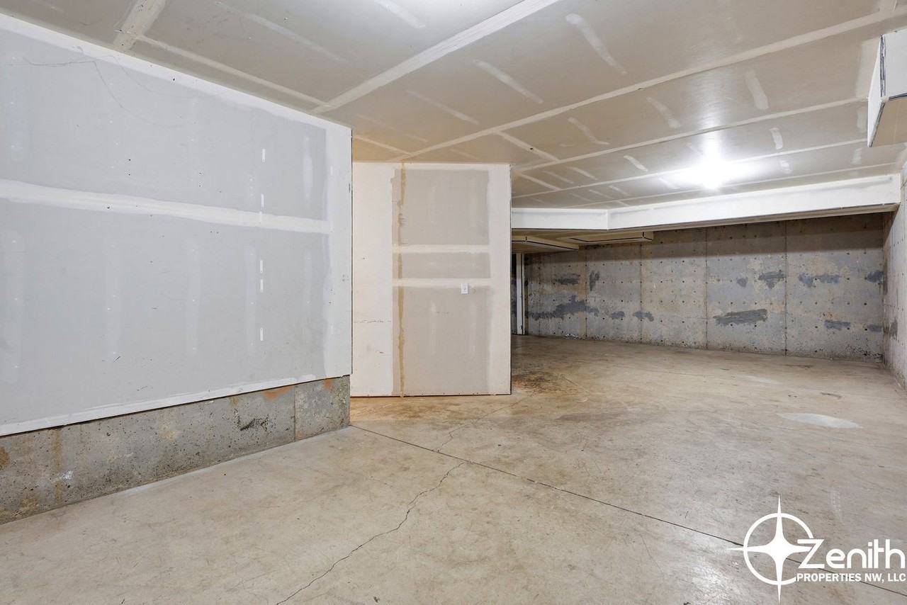 2344 Nw 29th Ave - Photo 6 of 50