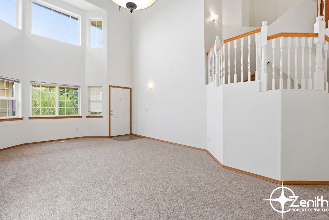 2344 Nw 29th Ave - Photo 7 of 50