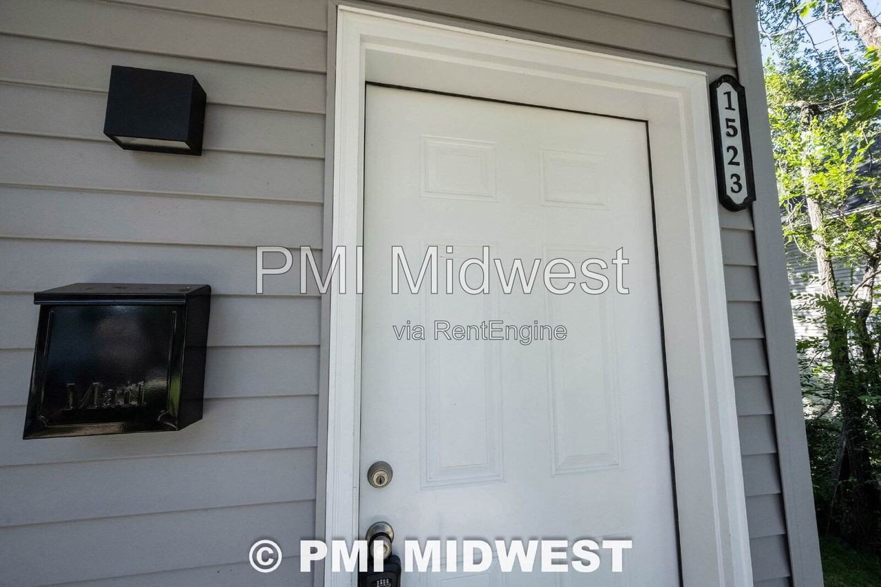 1523 E Market St - Photo 2 of 19