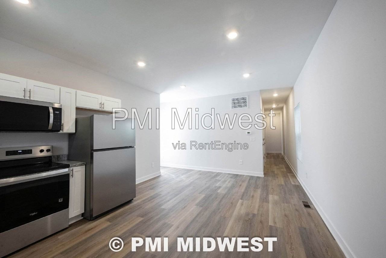 1523 E Market St - Photo 6 of 19