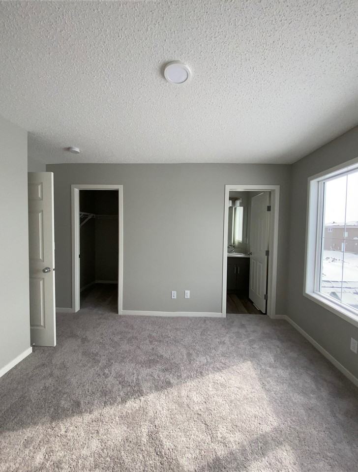 2044 191 St Nw - Photo 7 of 27